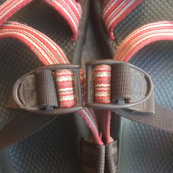 Chaco’s 8 Regular. Sport Sandals.Desert Sunset Colors. Vibram Sole.VGU - Picture 6 of 12